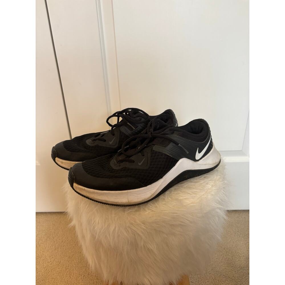 Nike MC Trainer shoes size 9.5 womens